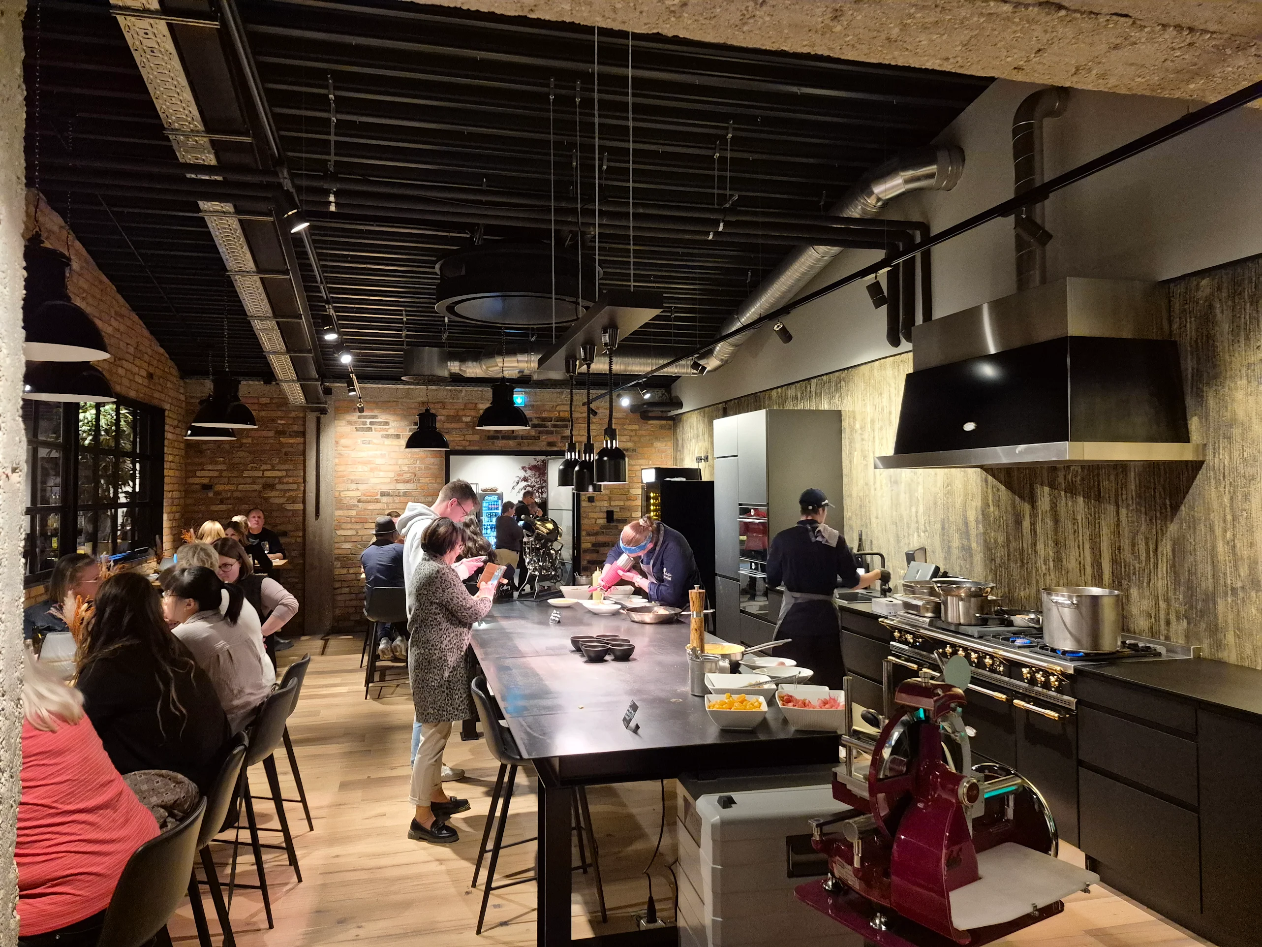 Die Live Show Cooking Küche mit modernster Ausstattung